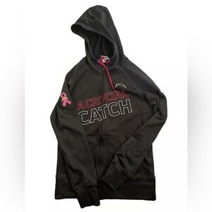 Crucial Catch sweatshirt chargers bca size M
